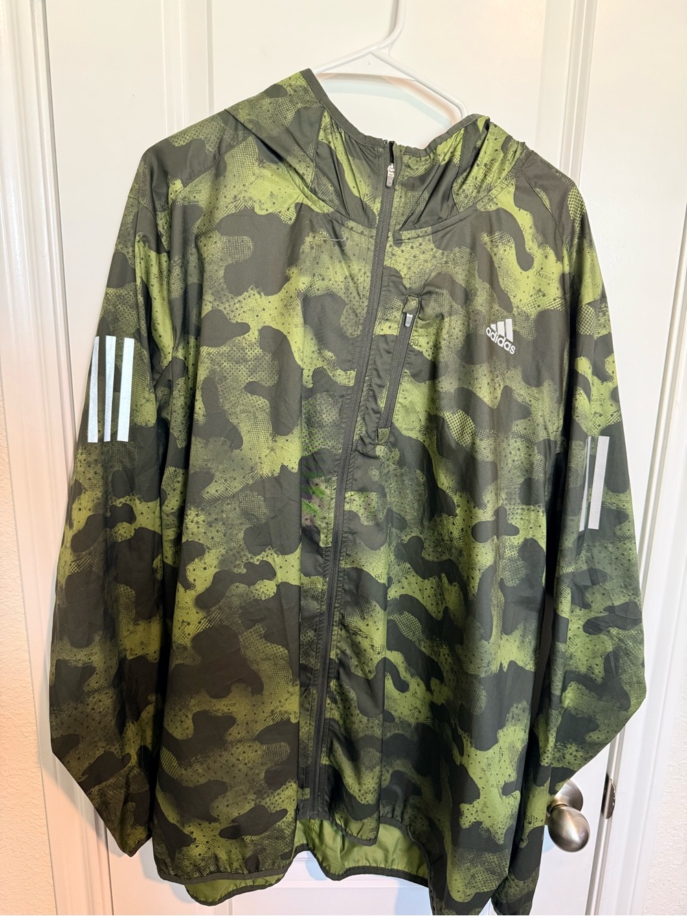 ADIDAS camo, print, reflective sleeve stripes, running windbreaker, XL.